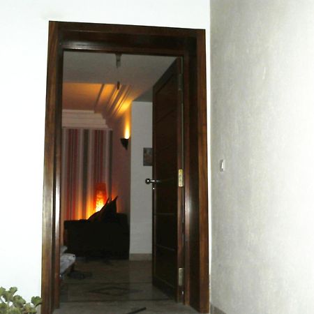 Ferienwohnung Happy House Ennasr Ariana Exterior foto