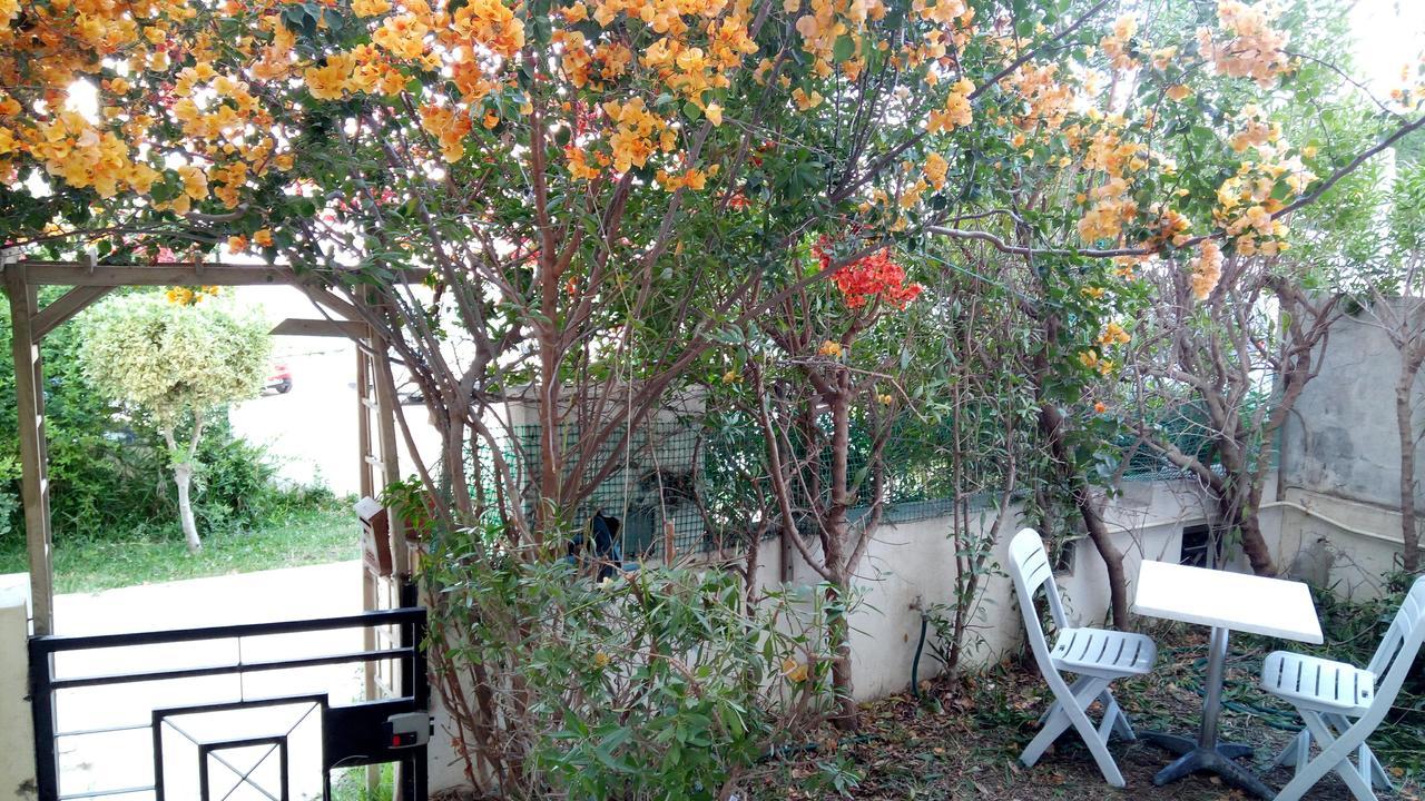Ferienwohnung Happy House Ennasr Ariana Exterior foto